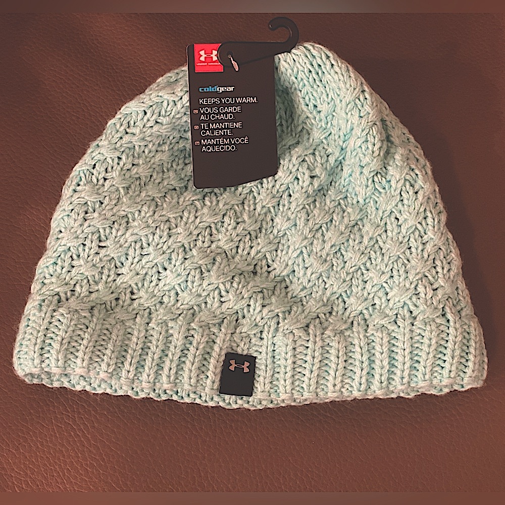 Under Armour Women’s Beanie — Baby Blue - Picture 3 of 14